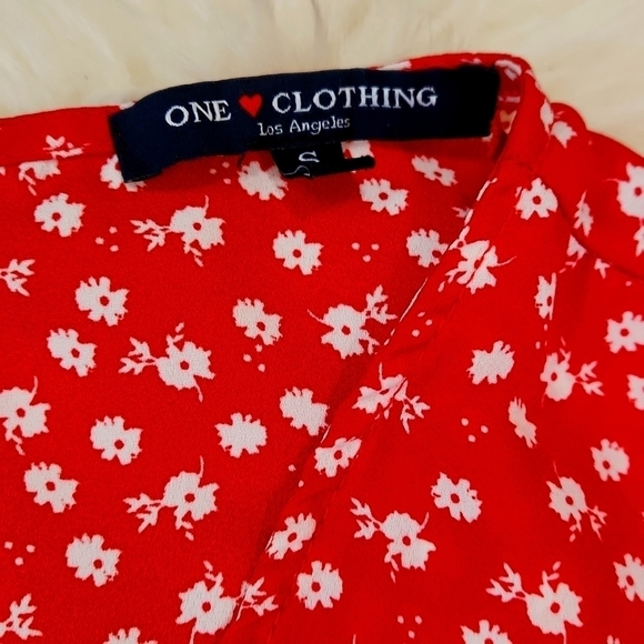 Red Floral One Clothing Surplice Boho Ruffle Romper - Picture 2 of 3